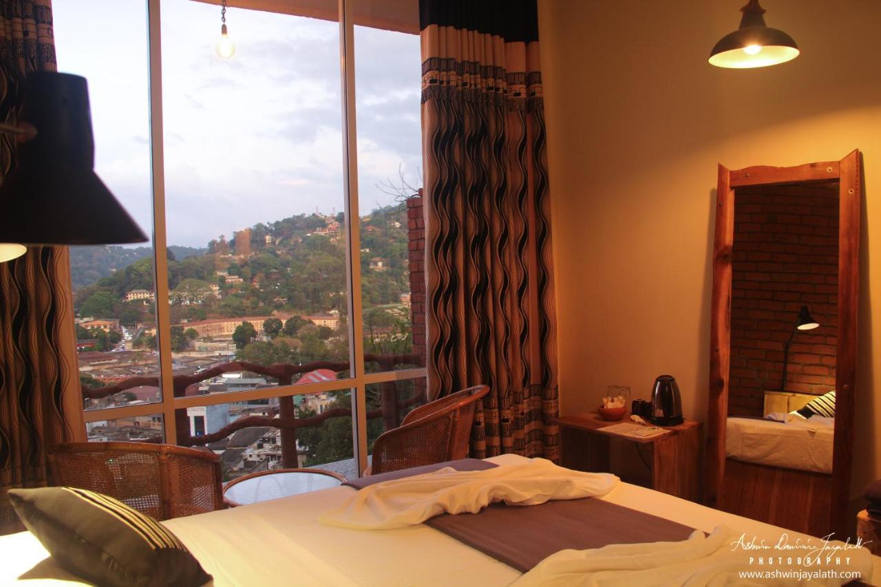 Square Peg Bed & Breakfast Kandy Luaran gambar